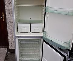 Zanussi Fridge Freezer CAN DELIVER - Image 1/4