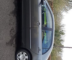 05 Toyota Corolla