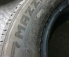 235/65 R16 C