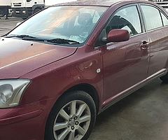 toyota avensis strata 4dr 1,6 petrol