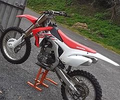 2017 crf250 well minded bike , new tyres chain and sprockets. Bike hasnt got much use. Has map switc