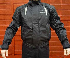 New,size L motorcycle jacket. Elbow and shoulder armour. - Image 4/4