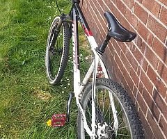 Good bike just needs new grips £100 or offers nothing silly 