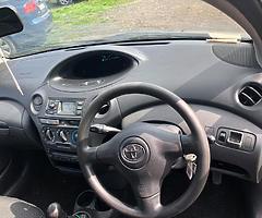 Toyota Yaris - Image 5/7