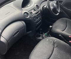 Toyota Yaris - Image 6/7