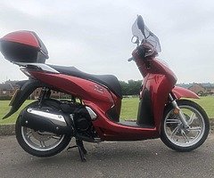 2017 honda sh300i. Mint