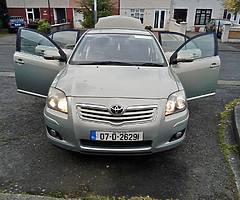 Toyota avensis 07