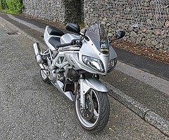 Suzuki sv 1000 sport