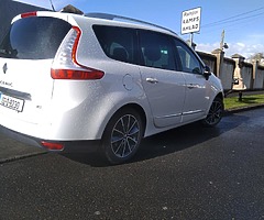 132 Scenic(auto) 1.5 DCI 7 seater