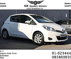 2012 Toyota Yaris . - Image 4/5