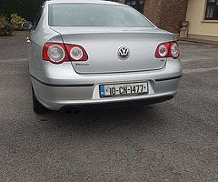 2010 Volkswagon Passat R-Line - Image 5/10