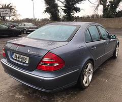 2004 Mercedes-Benz E-Class - Image 4/10