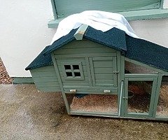 Rabbit hutch