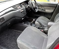 2005 Mitsubishi Lancer - Image 6/9