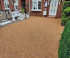 Beautiful Resin driveways & patios