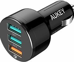 Quick Charge 3.0 Car Charger with 2 USB Ports USB Car Adaptor 42W for Samsung Galaxy S8 / Note 8