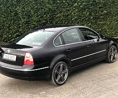 2004 Volkswagen Passat - Image 4/6