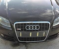 AUDI A4 B7 FOR BREAKING