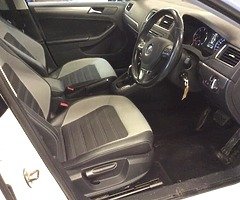 2012 Volkswagen Jetta - Image 6/8