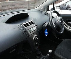 Toyota Yaris 2010 - Image 8/8