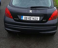 Car. Peugeot 207