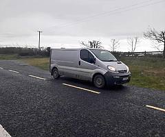 03 OPEL VIVARO LWB