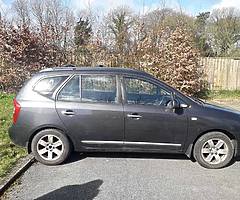 Kia carens 7 seat