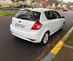 Kia Ceed 2012 - Image 4/9