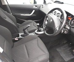 Peugeot 308 - Image 4/8