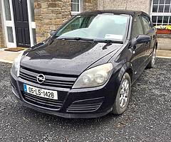 Opel Astra. Club 1.4