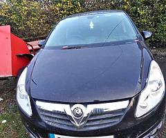 Car 08 vaxahul corsa 1.7 d