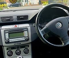 Passat 200 BHP 2.0TFSI Manual - Image 8/10