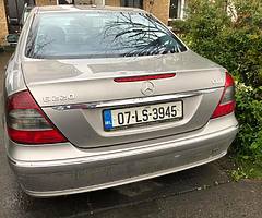 Mercedes E-Class 220