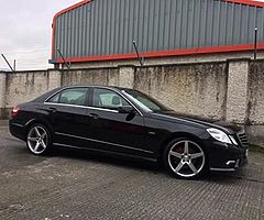 Mercedes e350 V6 265bhp