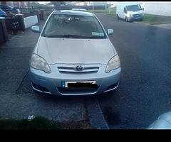 04 Toyota corolla 2litre d4d for breaking