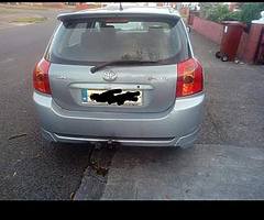 04 Toyota corolla 2litre d4d for breaking