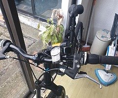 Mountain bike for sale with lock and night illuminators