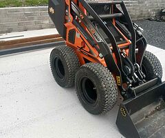 Mini skid steer - Image 3/9