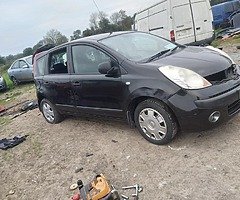 Nissan note