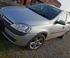 Opel corsa 2003 still nct,water pump is broken! Engine perfect,93000miles - Image 3/3