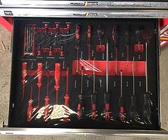 BRAND NEW 2019 XL EDITION GERMAN MANUFACTURED TOOL TROLLEY INCLUDING 296 PIECES OF TOOLS - Image 4/10