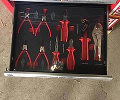 BRAND NEW 2019 XL EDITION GERMAN MANUFACTURED TOOL TROLLEY INCLUDING 296 PIECES OF TOOLS - Image 5/10