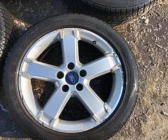 Ford Focus alloys 17” good tyres