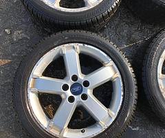 Ford Focus alloys 17” good tyres