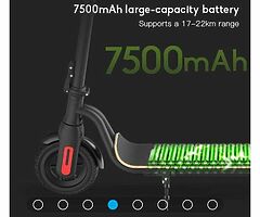 S10 Electric Scooter - Image 7/8