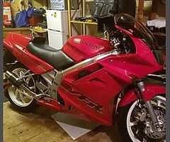 92 vfr 750