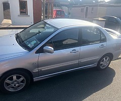 Mitsubishi lancer 1.6 comfort