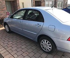 Toyota corolla - Image 7/9