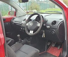 Volkswagen  beetle - Image 8/10