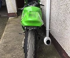 Kawaski ZX9R track bike - Image 6/6